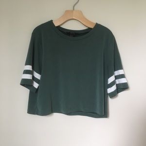 barely worn forever 21 crop top